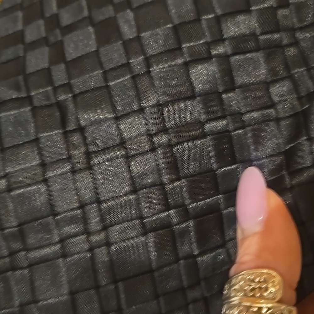 The Sak Classy Black Shoulder Bag - Picture 3 of 13